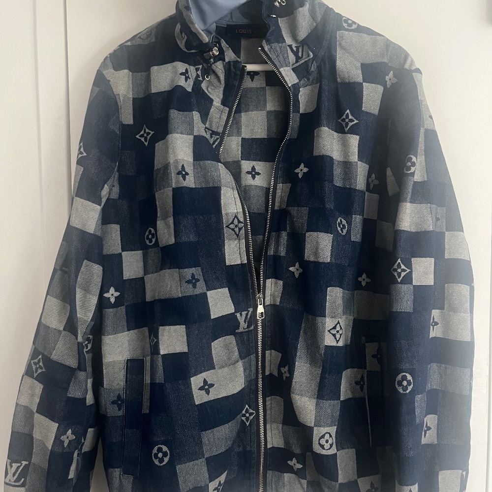 Japan Exclusive Louis Vuitton Momogram Blue Denim Hooded Jacket
